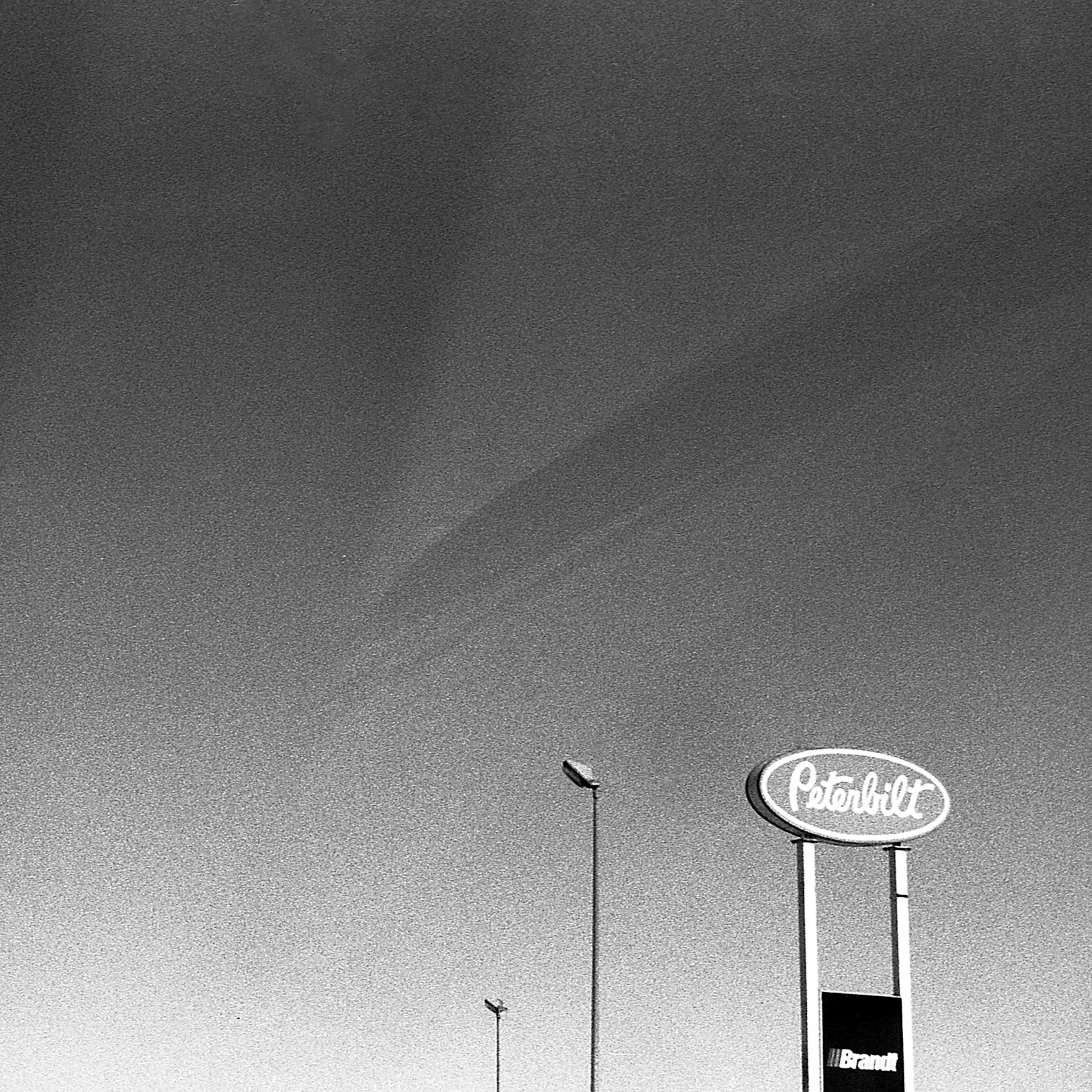 Peterbilt Negative
